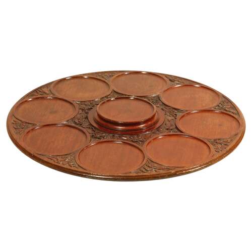 Late 19th Century English Carved Rotating Lazy -Susan