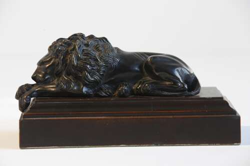 Pair of Cast Sculptures Bronze Lions, after Antonio Canova, 19th Century