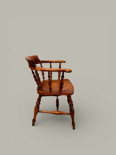 WINDSOR CAPTAIN'S CHAIR IN ASH & BEECH WITH ELM SEAT C 1890
