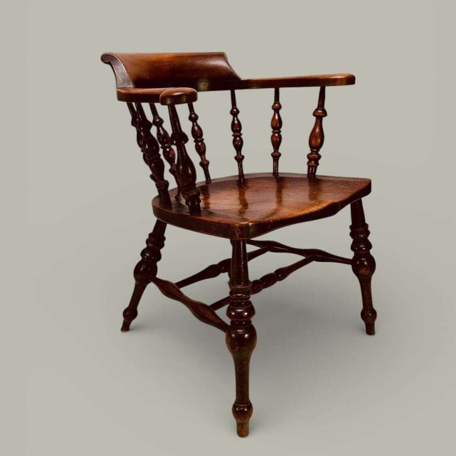 WINDSOR CAPTAIN&rsquo;S CHAIR IN ALDER, BEECH & ELM, C1890