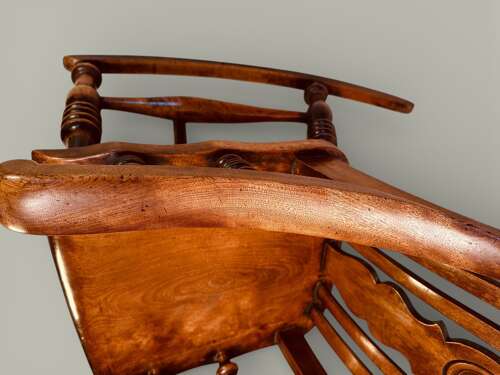 CAISTOR WINDSOR NURSING ROCKING CHAIR C 1880