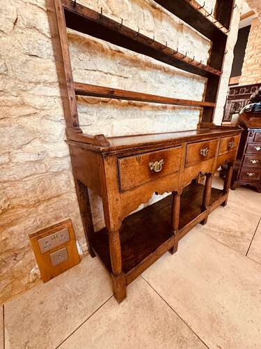 POTBOARD DRESSER WITH OPEN RACK, OAK, C1790