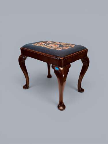 CABRIOLE LEG STOOL, RED WALNUT, C1720
