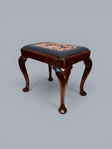 CABRIOLE LEG STOOL, RED WALNUT, C1720