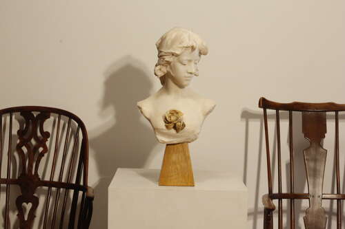Early 20th Century Italian Carrara Marble Bust of Beautiful Lady by Affortunato Gory