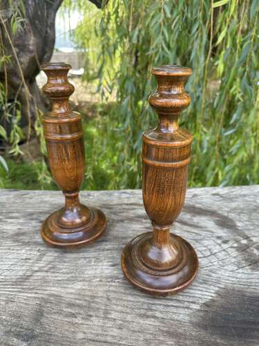 PAIR OF TURNED ASH CANDLESTICKS C1920